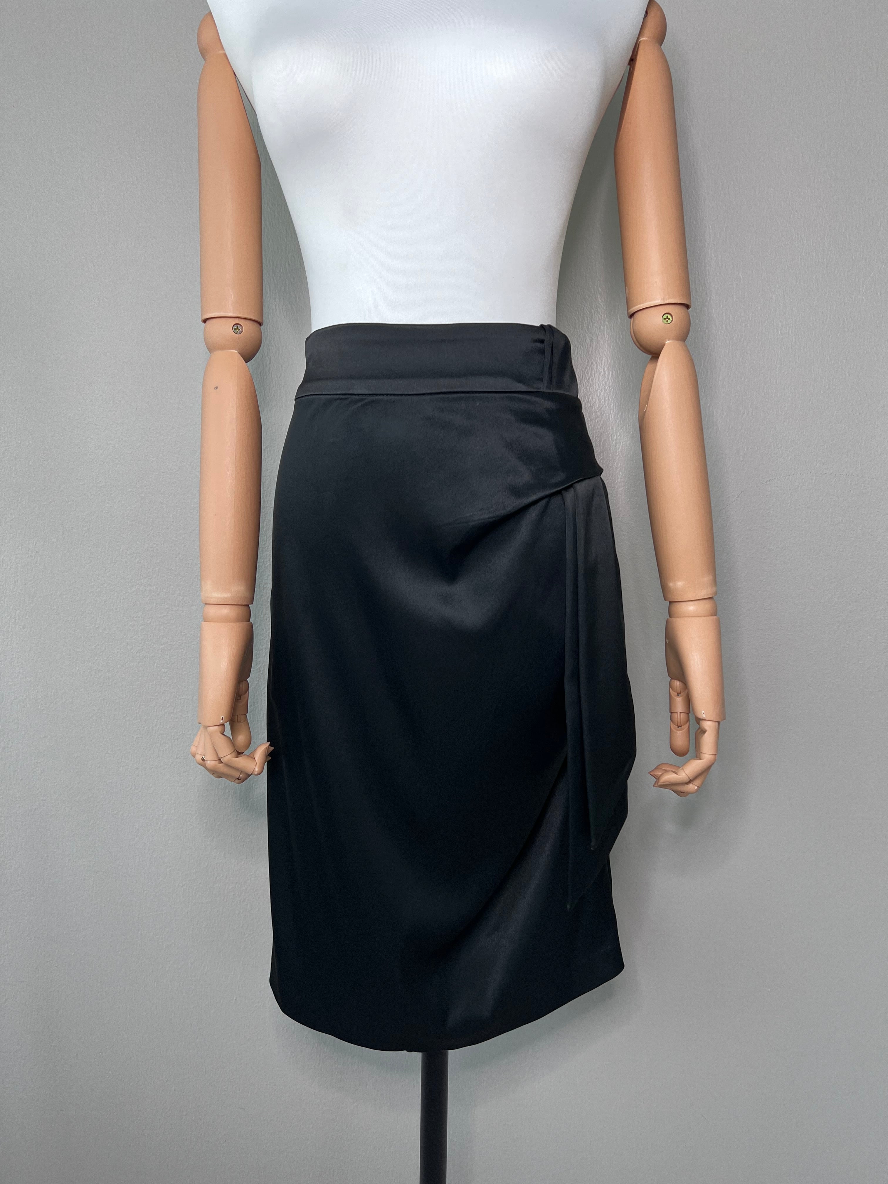 Black Skirt with ribbon style on one side - Bebesh