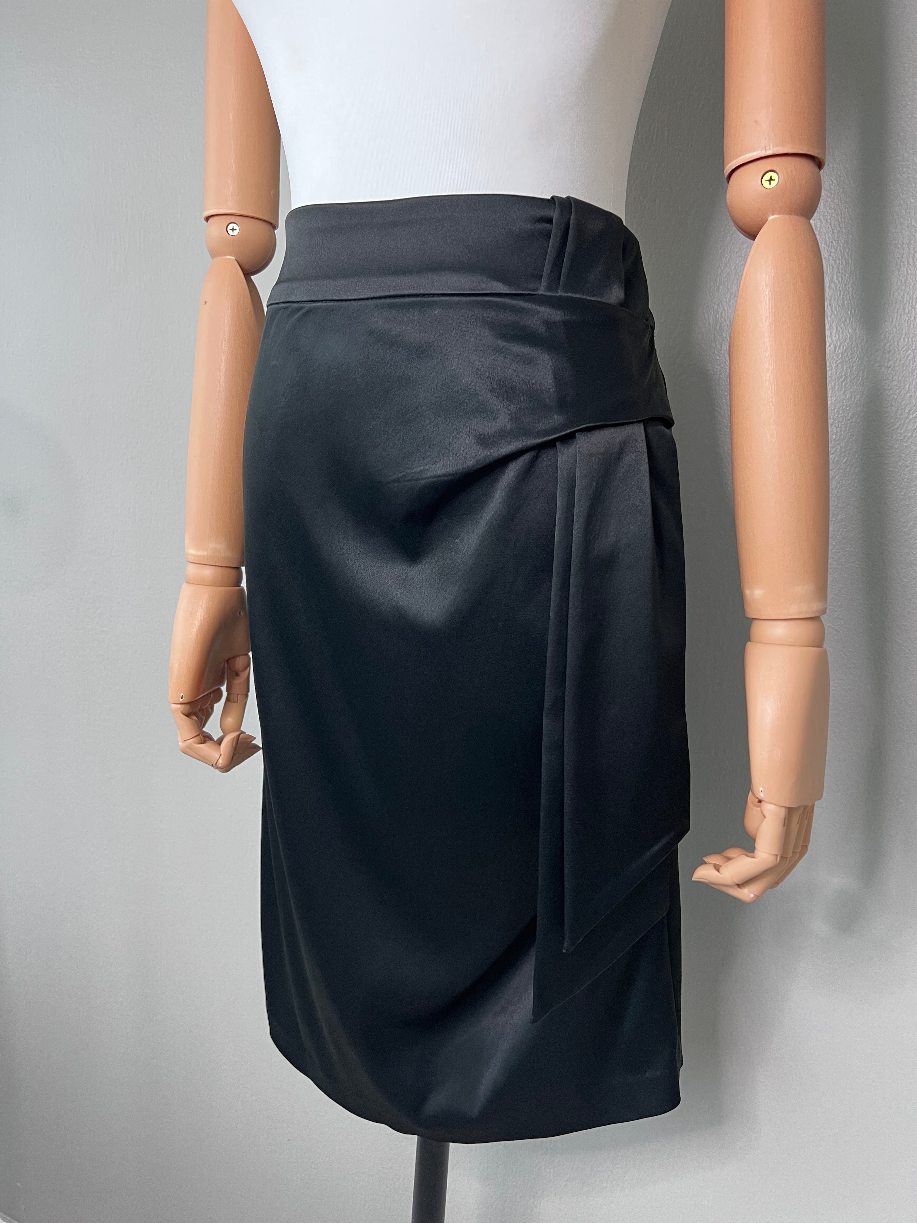 Black Skirt with ribbon style on one side - Bebesh