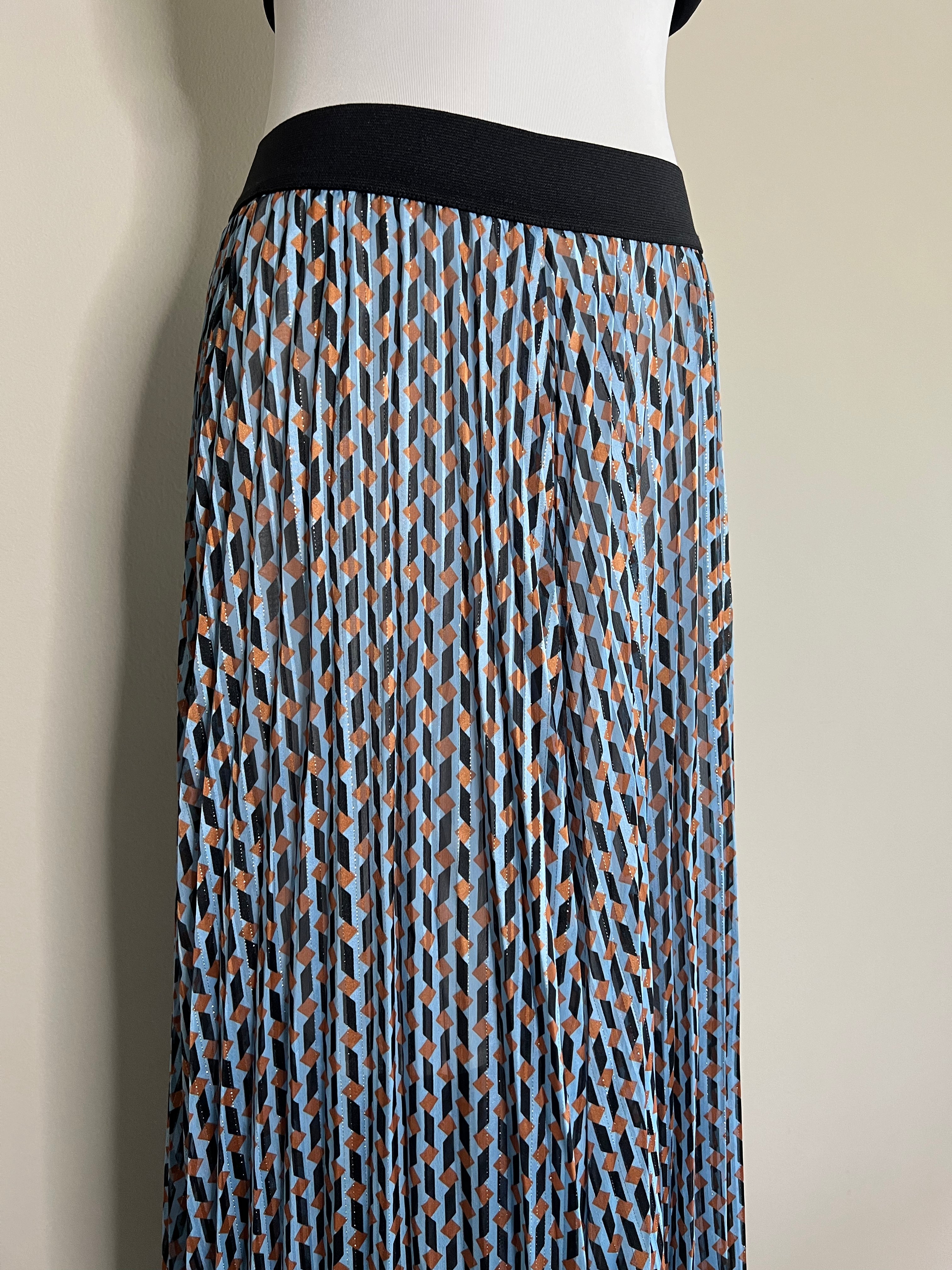 BRAND NEW!! Geometric Pleated Maxi skirt in Grey - MAJE