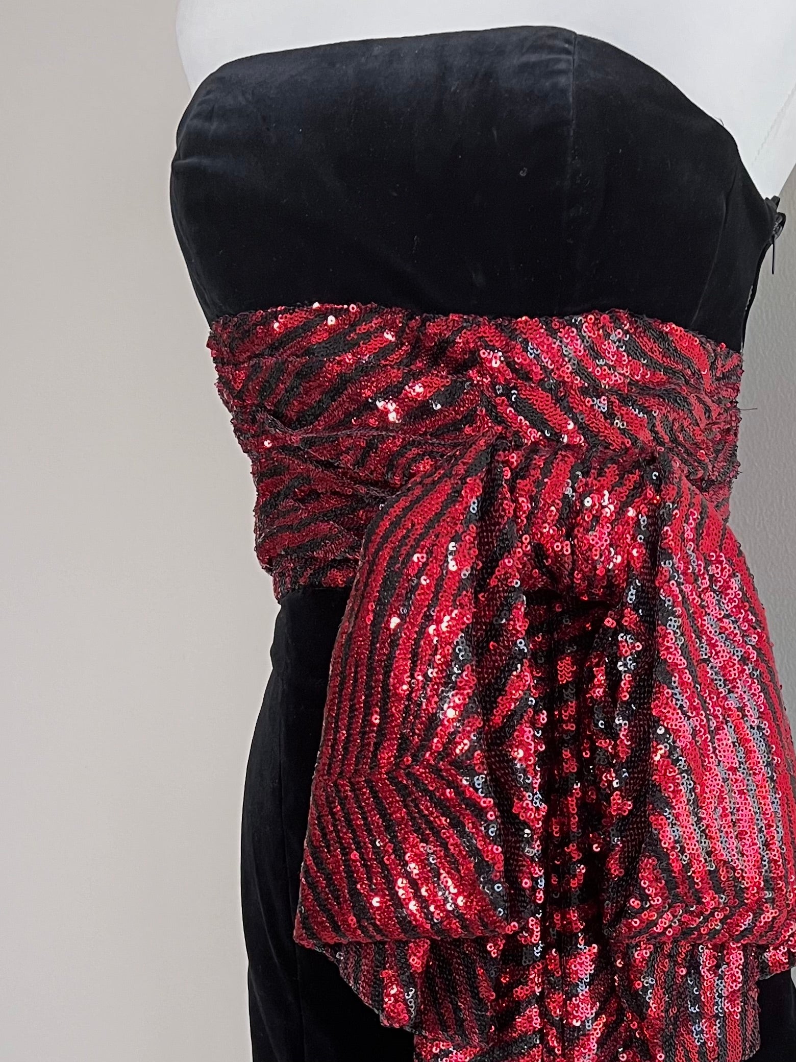 Black with Red embellished ribbon short dress - ALEXANDRE VAUTHIER