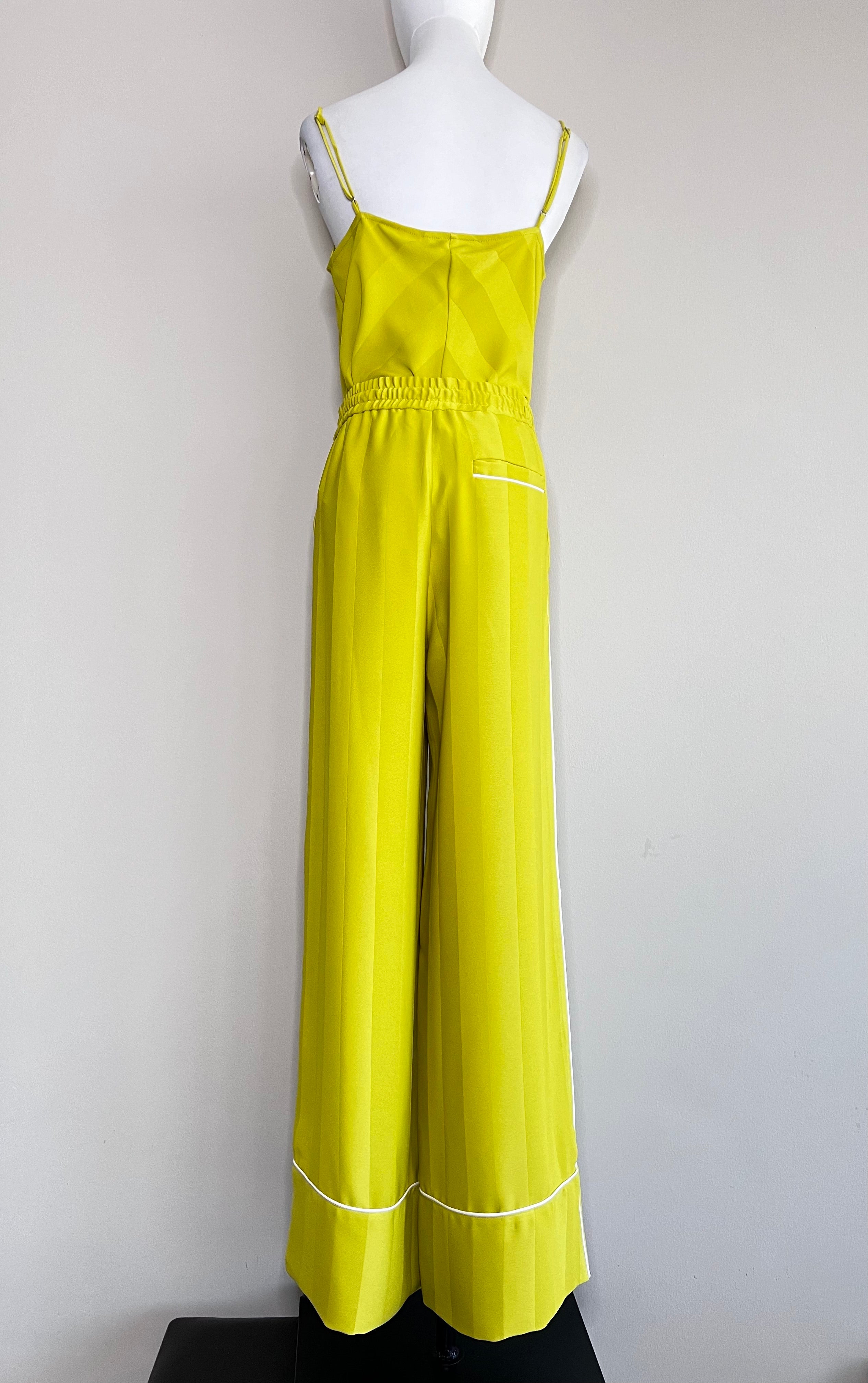 A set of yellow swan silk tops & wideleg pants - KENDAL + KYLIE