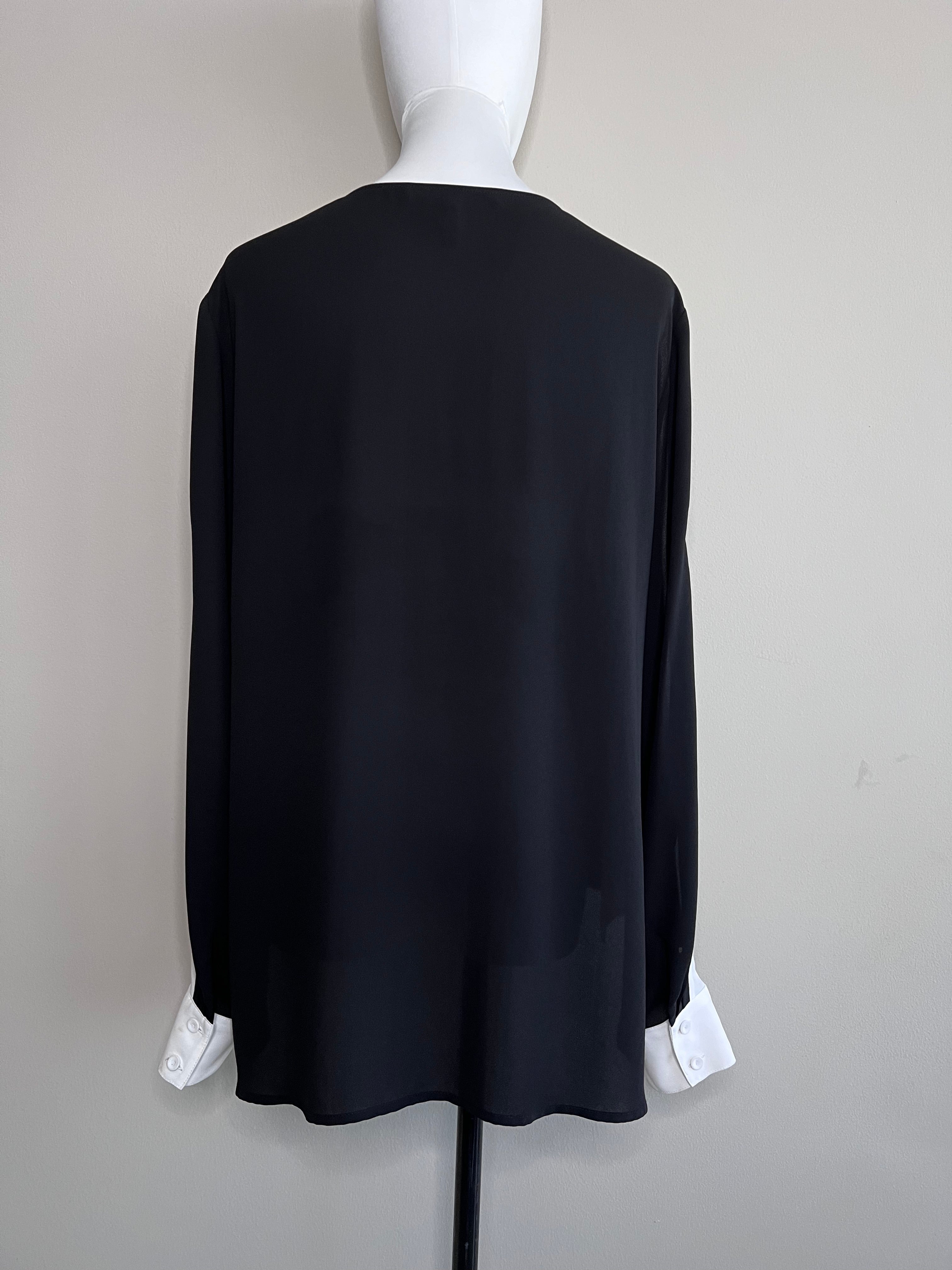 Black alaine blouse with white line - BCBGMAXAZRIA