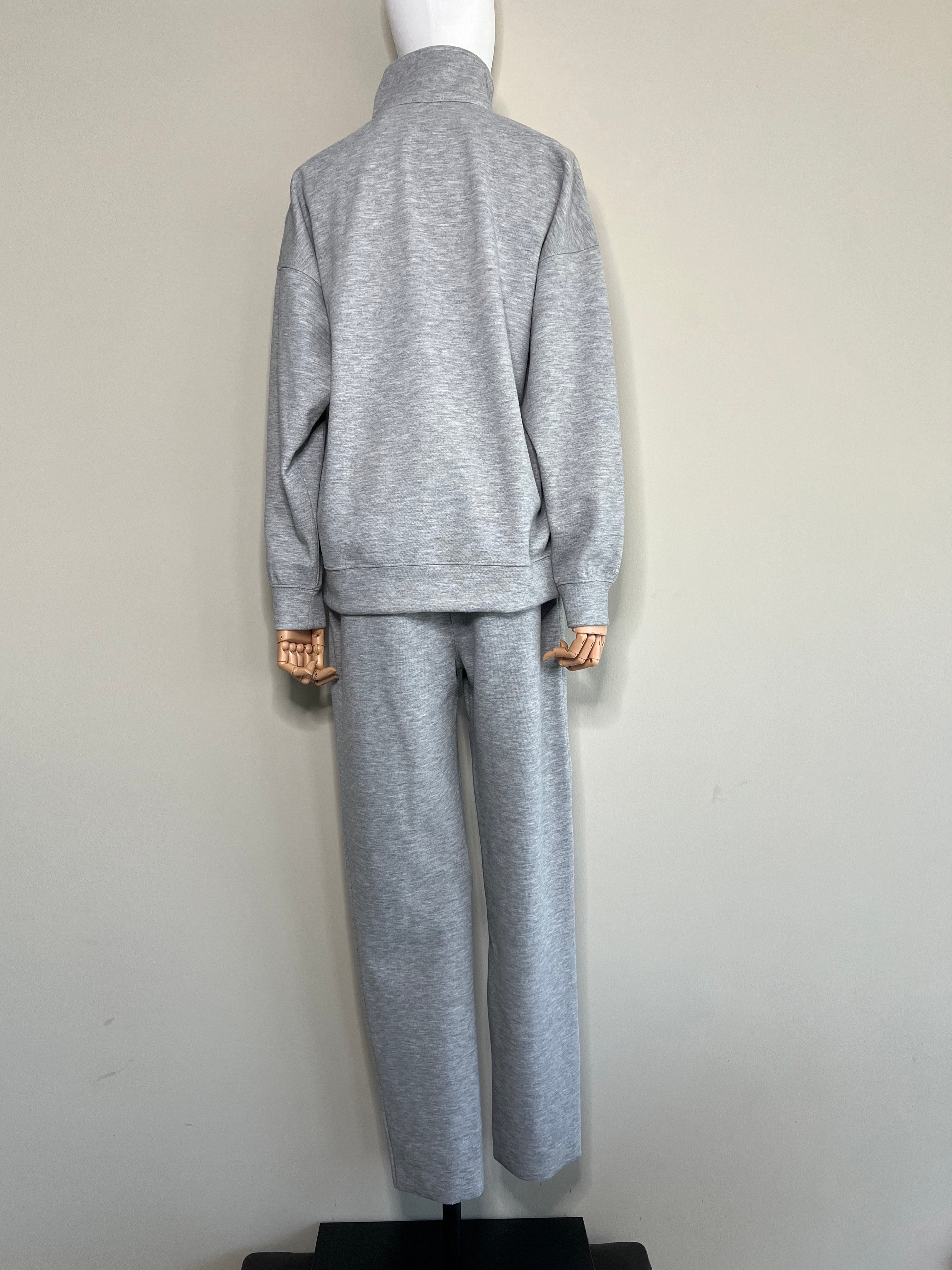 A set of Grey half zip sweatshirt & sweatpants - NETWORK