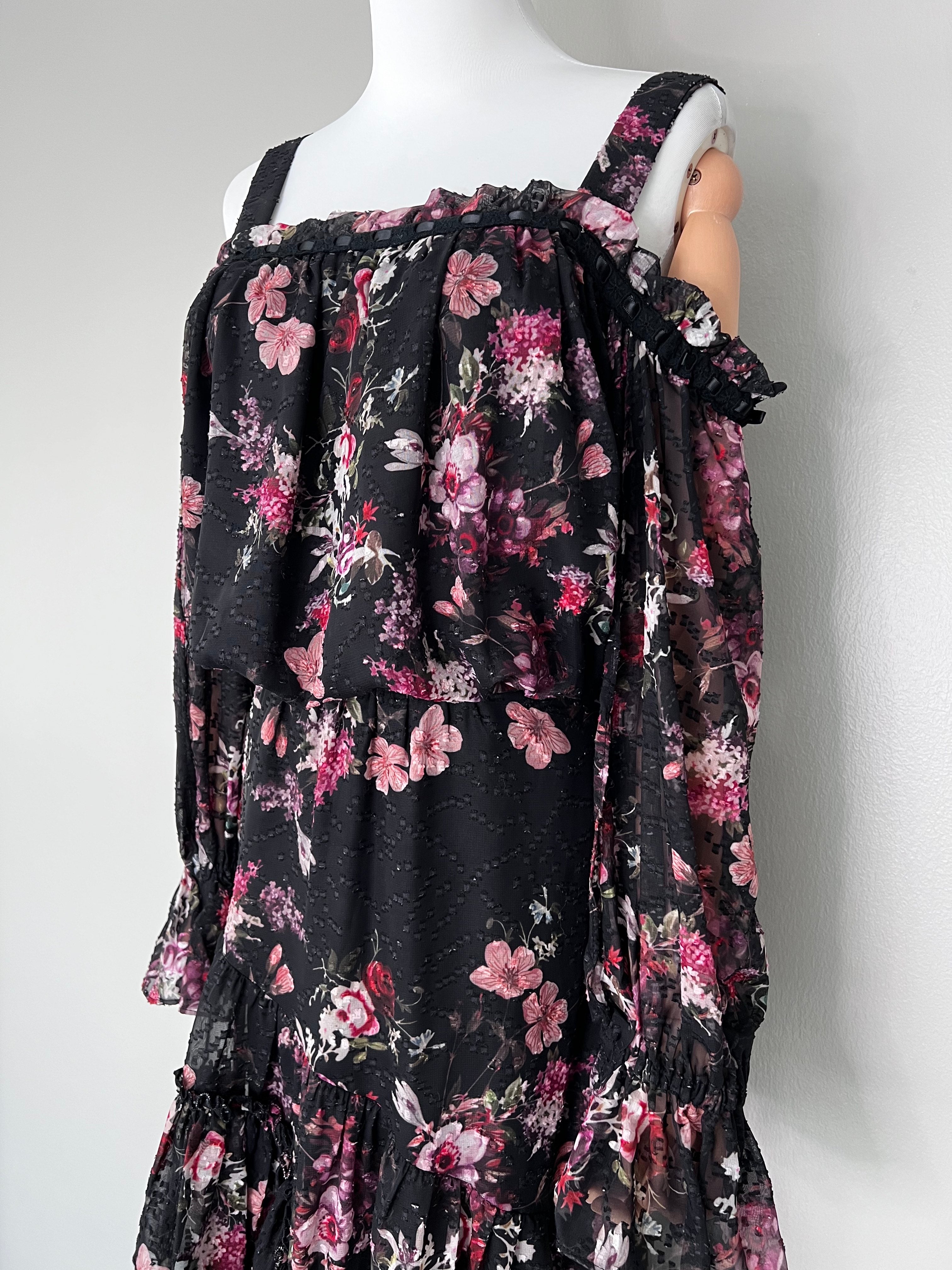 Floral two-layered chiffon sheer skirt set - WE ARE KINDRED