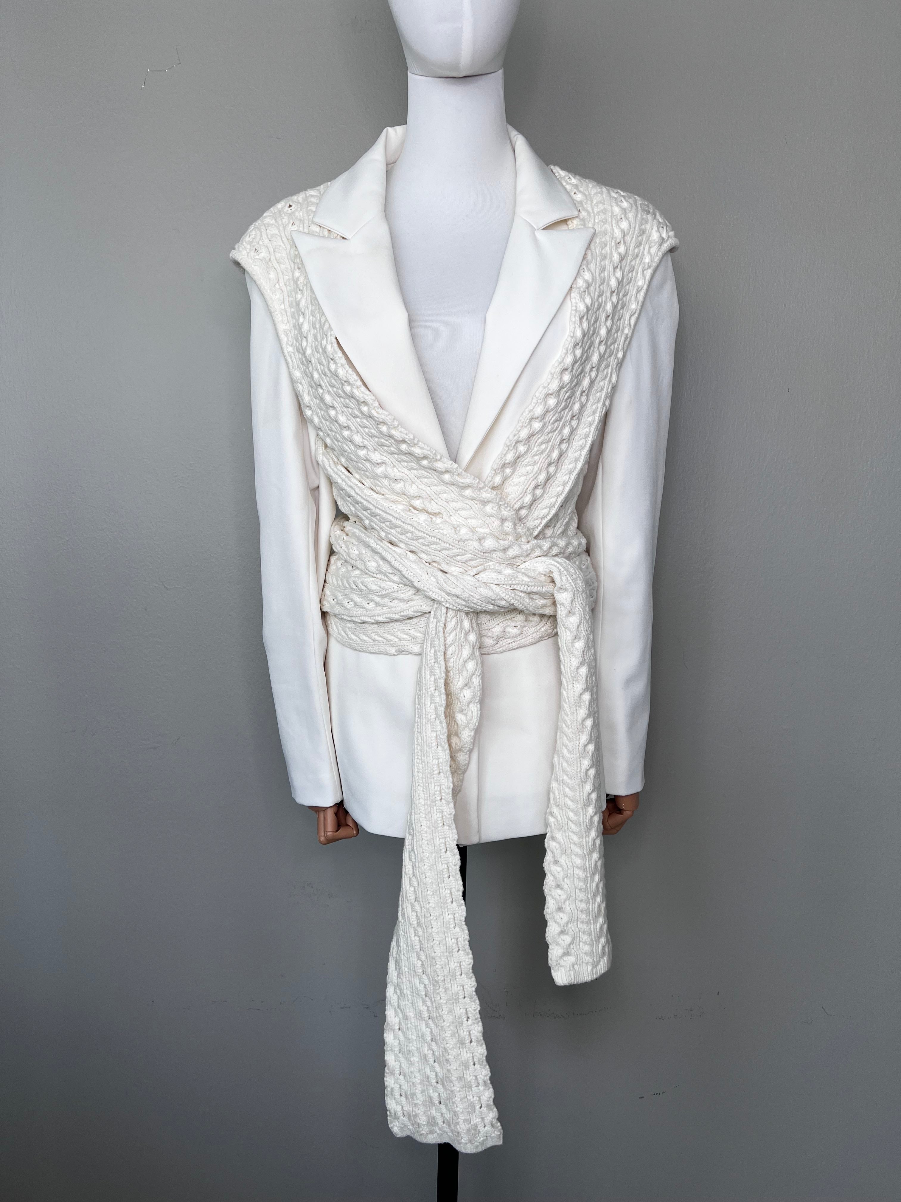 White blazer with knitted floor length details - MAYKA