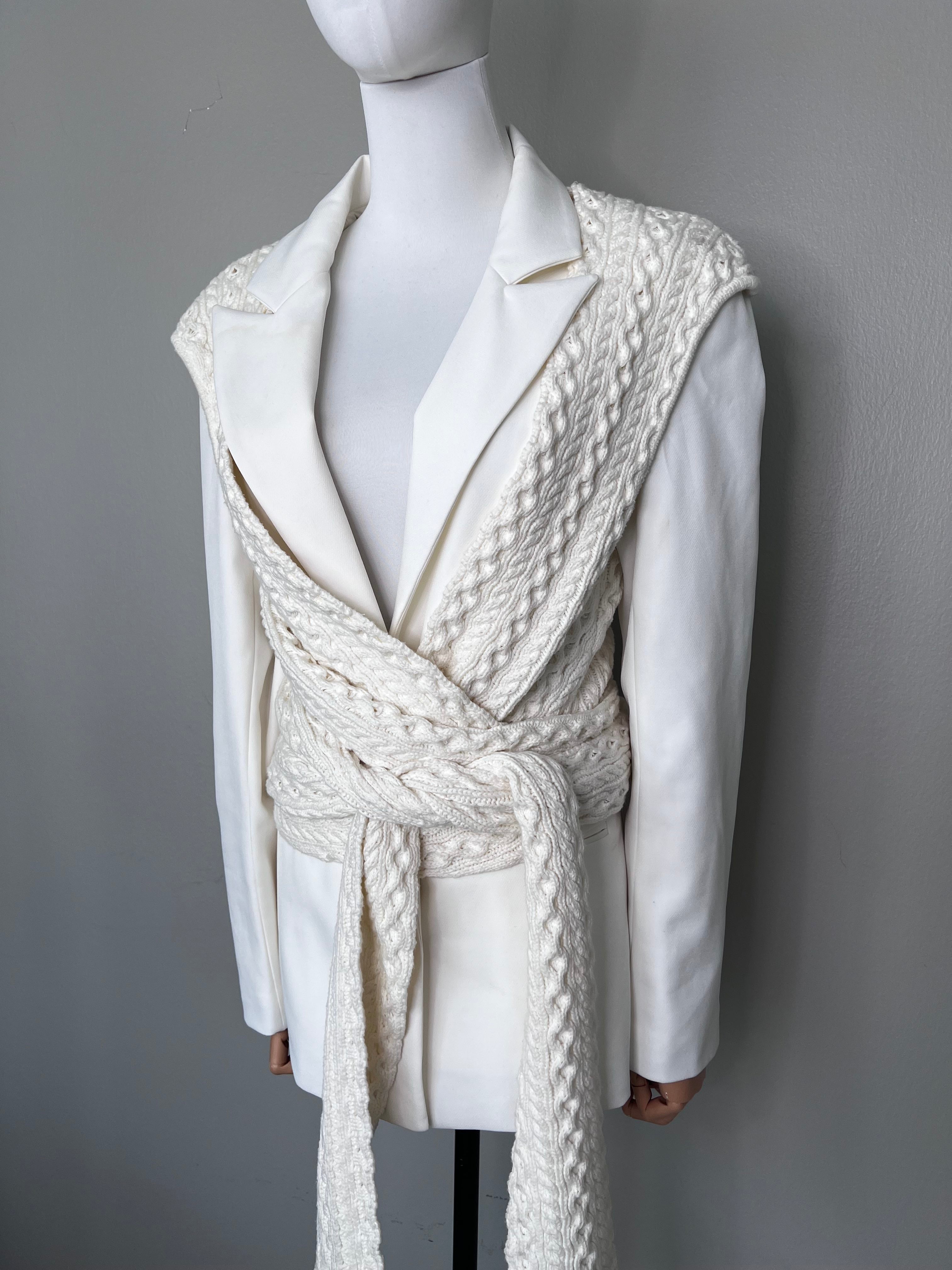 White blazer with knitted floor length details - MAYKA