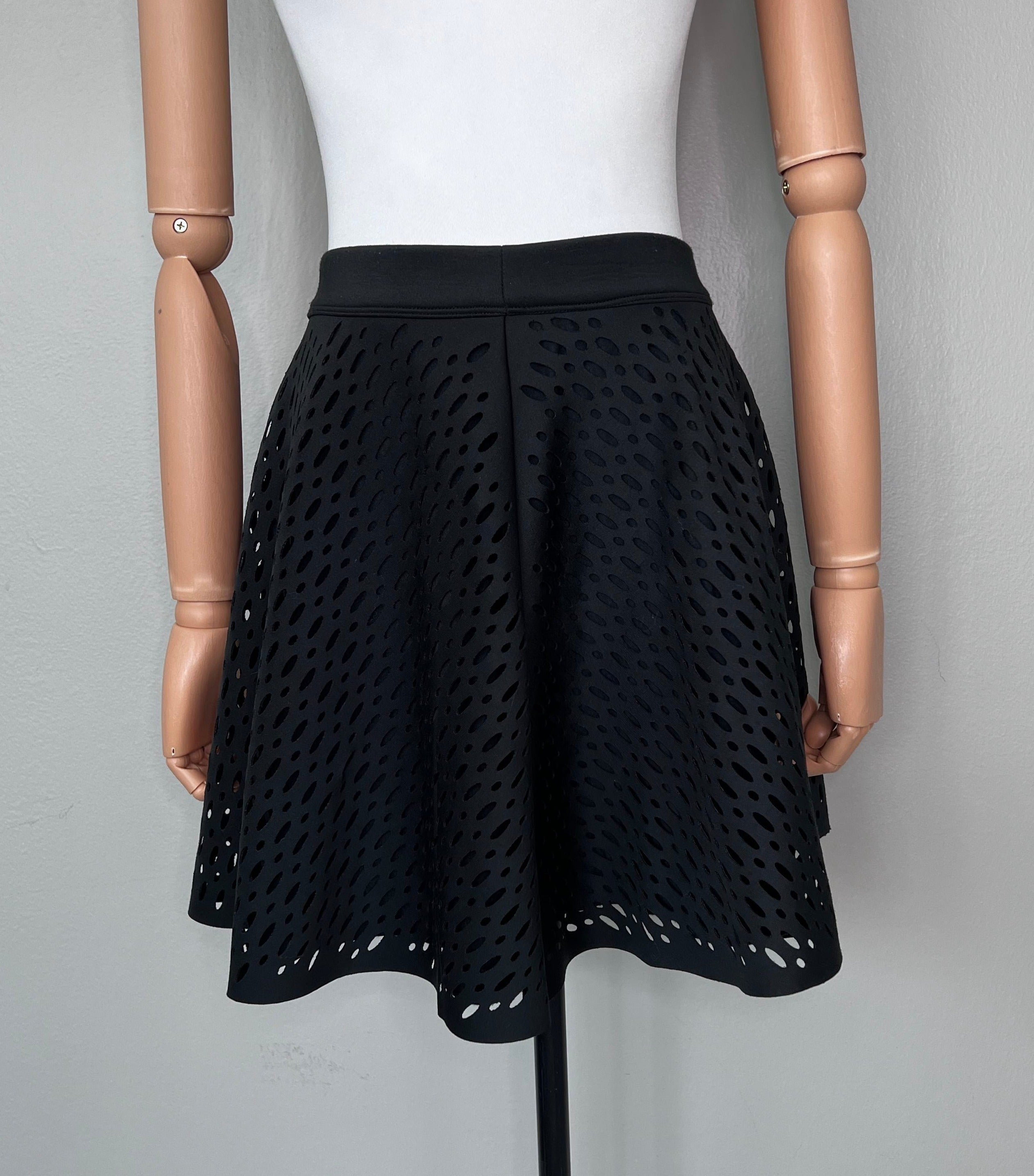 Flowy short black skirt - Abrecrombie&Fitch