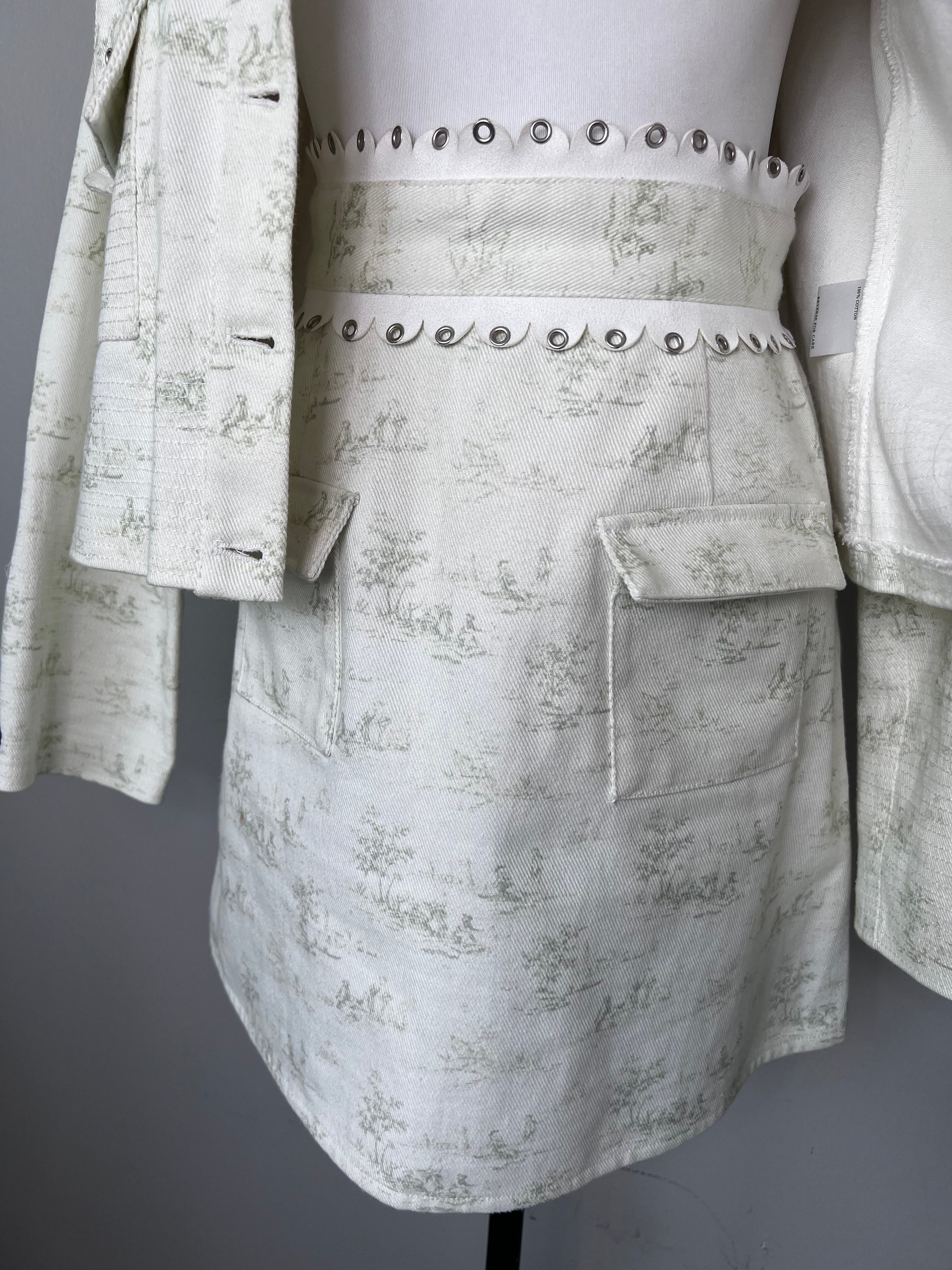 A set of White with green undertones jean jacket & chic skirt set - MAYKA