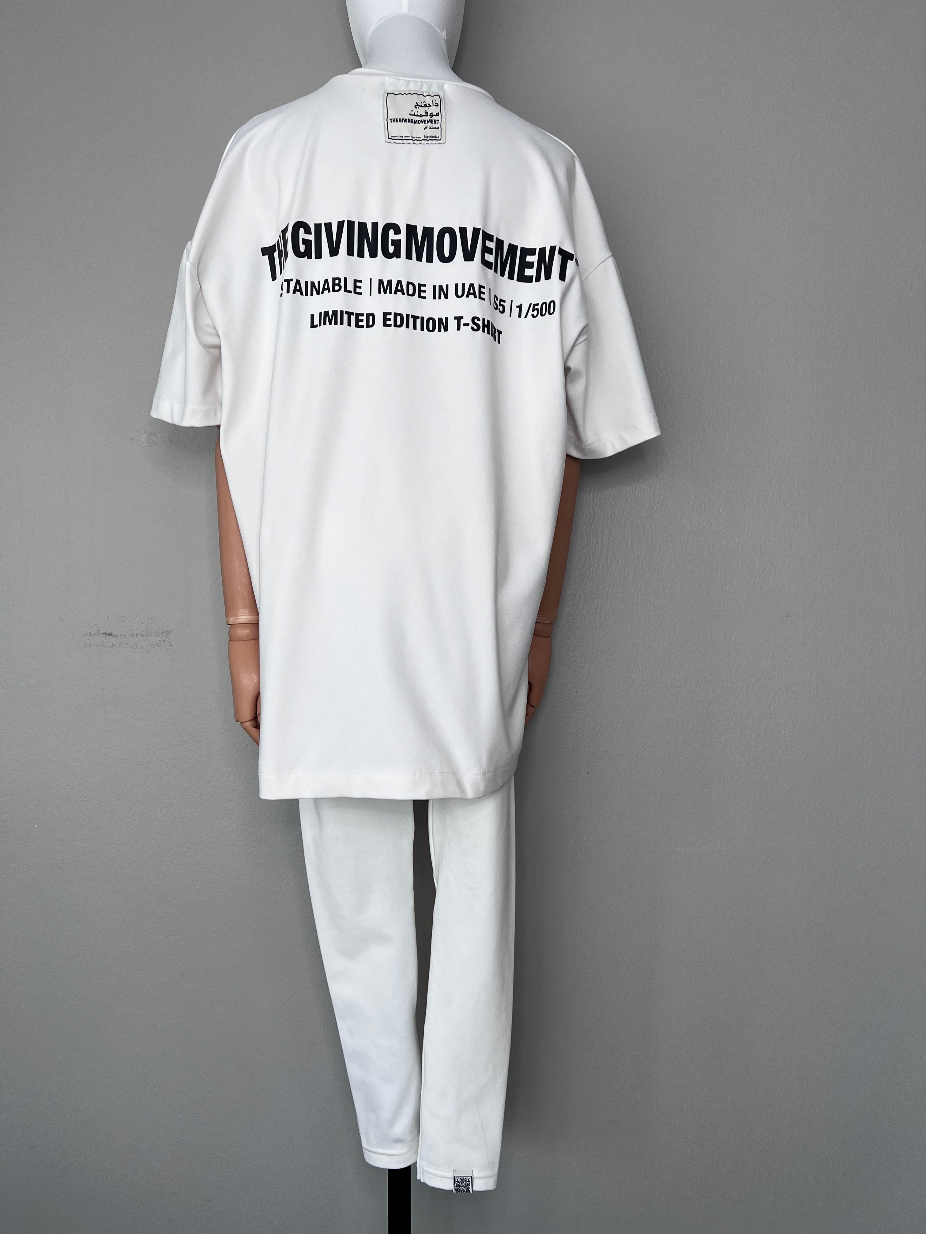 Plain white t-shirt with skin-tight comfy leggings set - THEGIVINGMOVEMENT