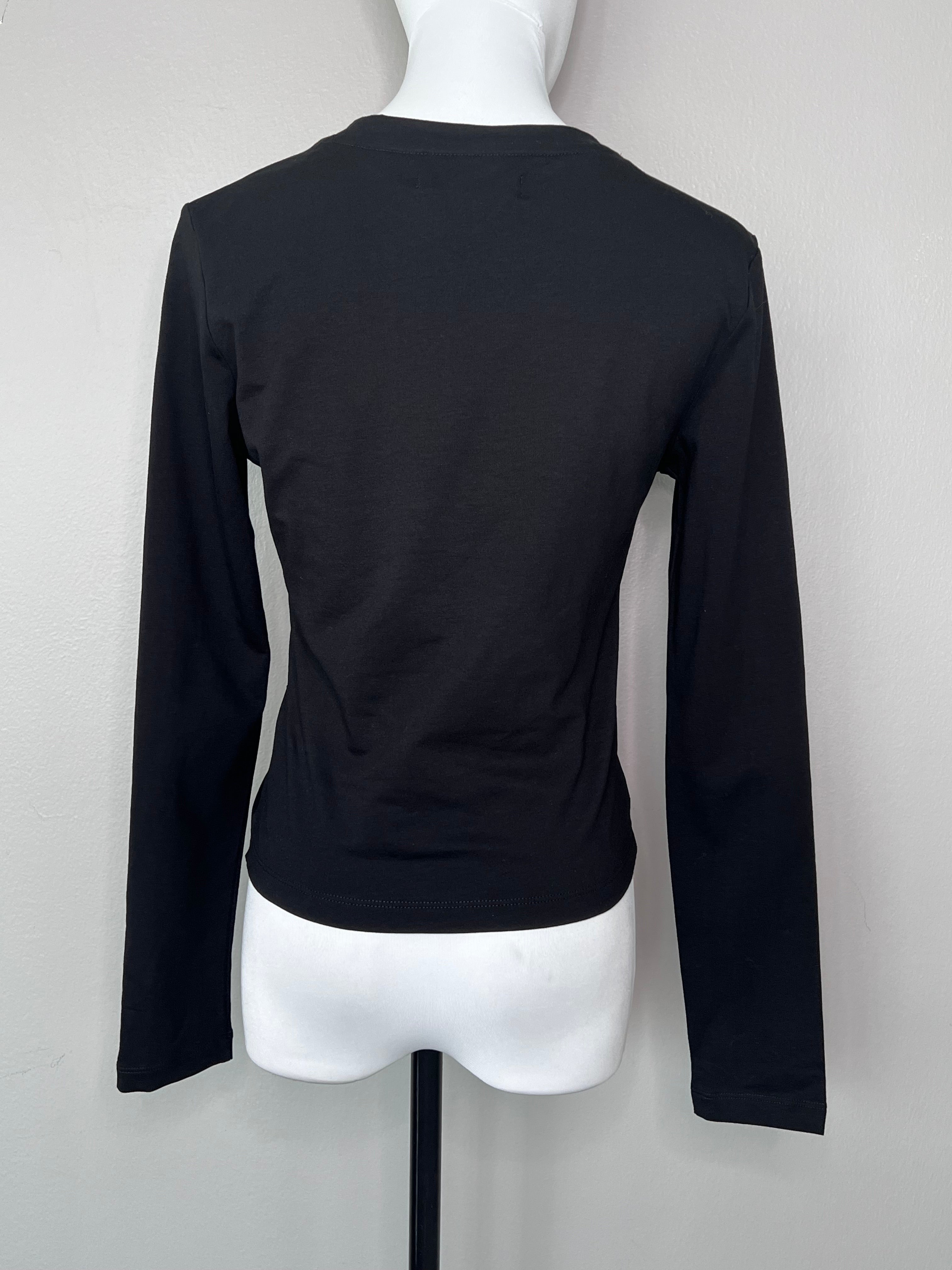 BRAND NEW! Black plain longsleeve shirt with knot design - TOUT À COUP