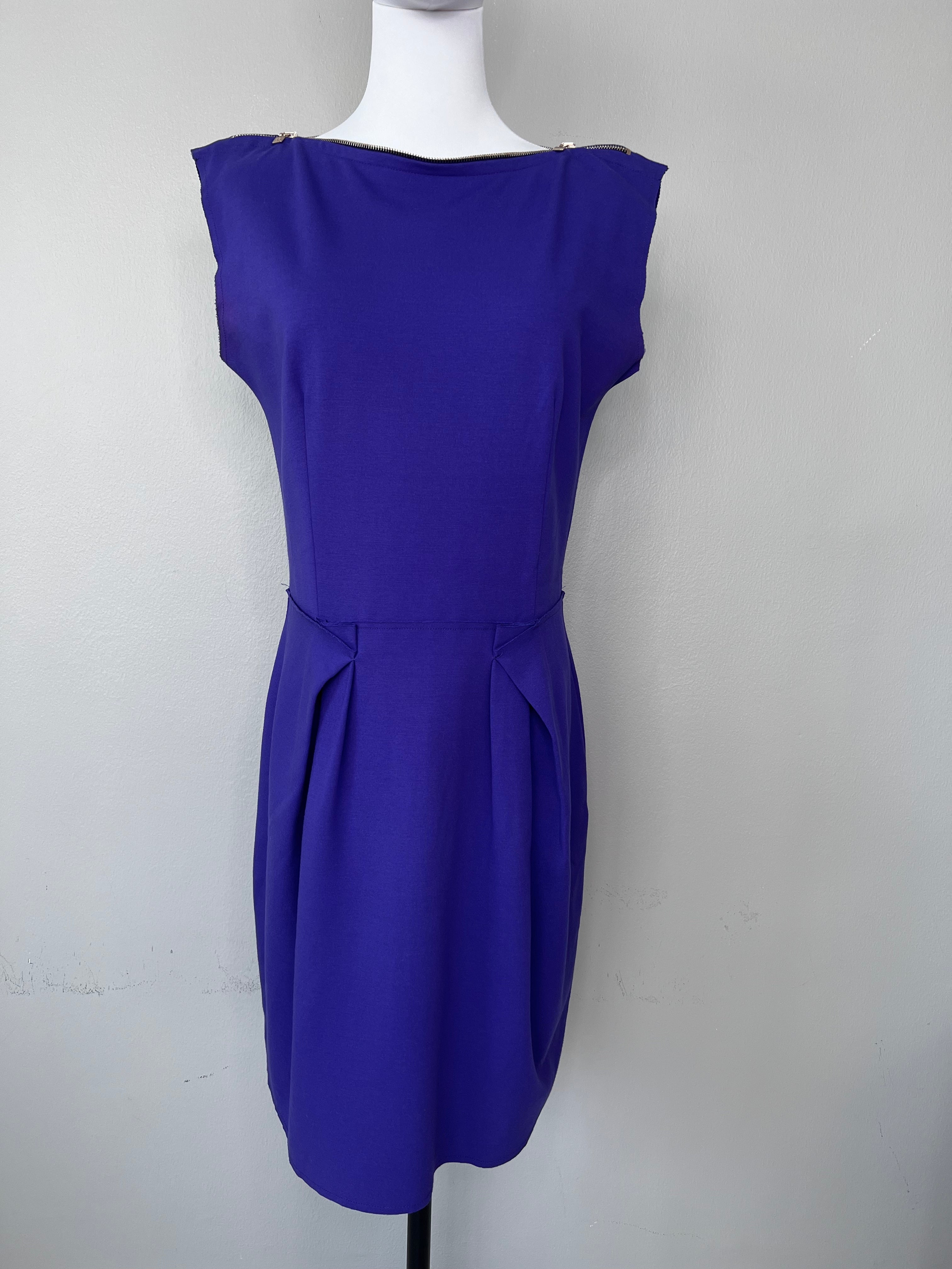 Violet straight cut dress with zipper details - D. EXTERIOR
