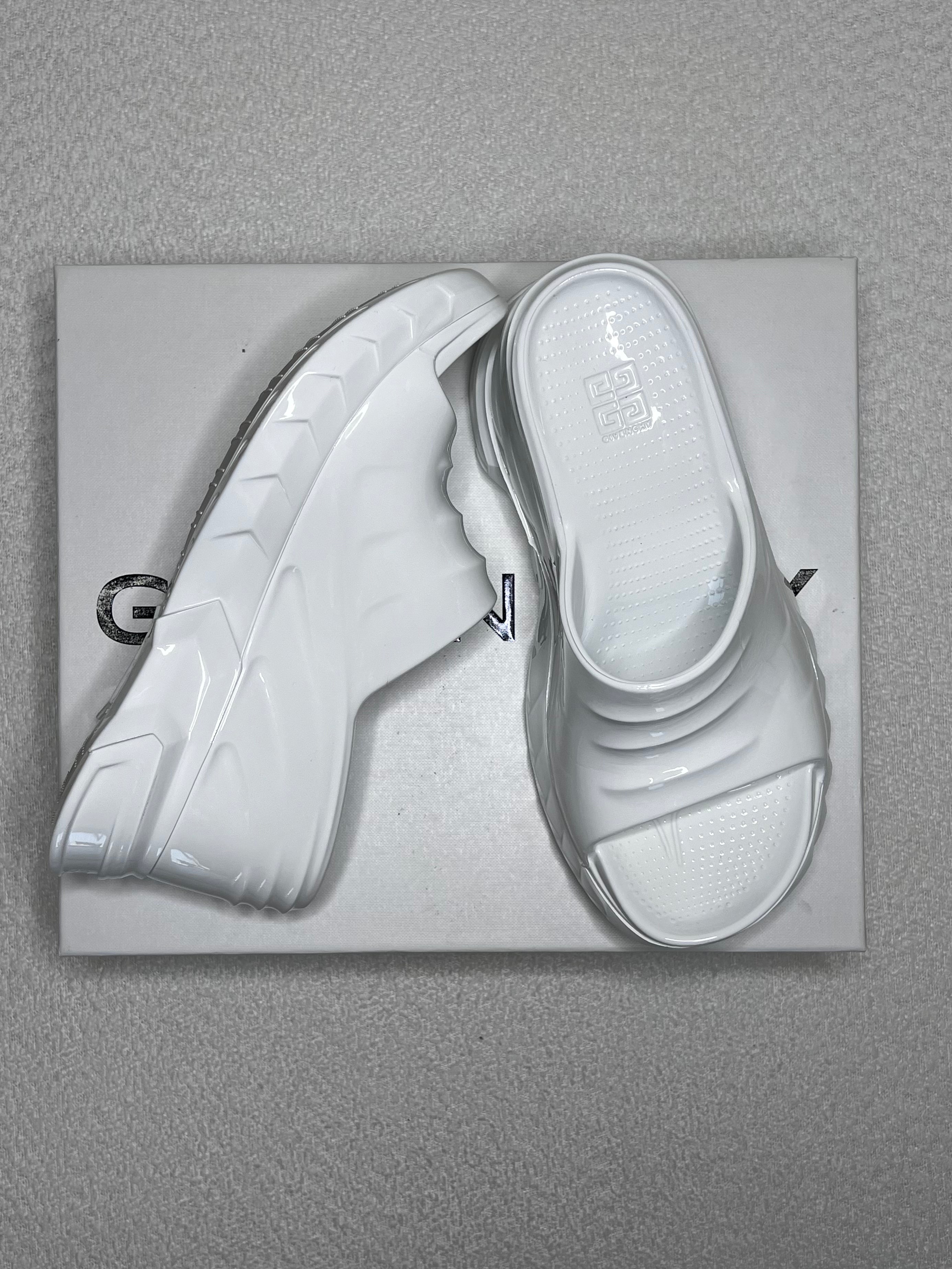White Marshmallow Slider Wedge Sandals - GIVENCHY