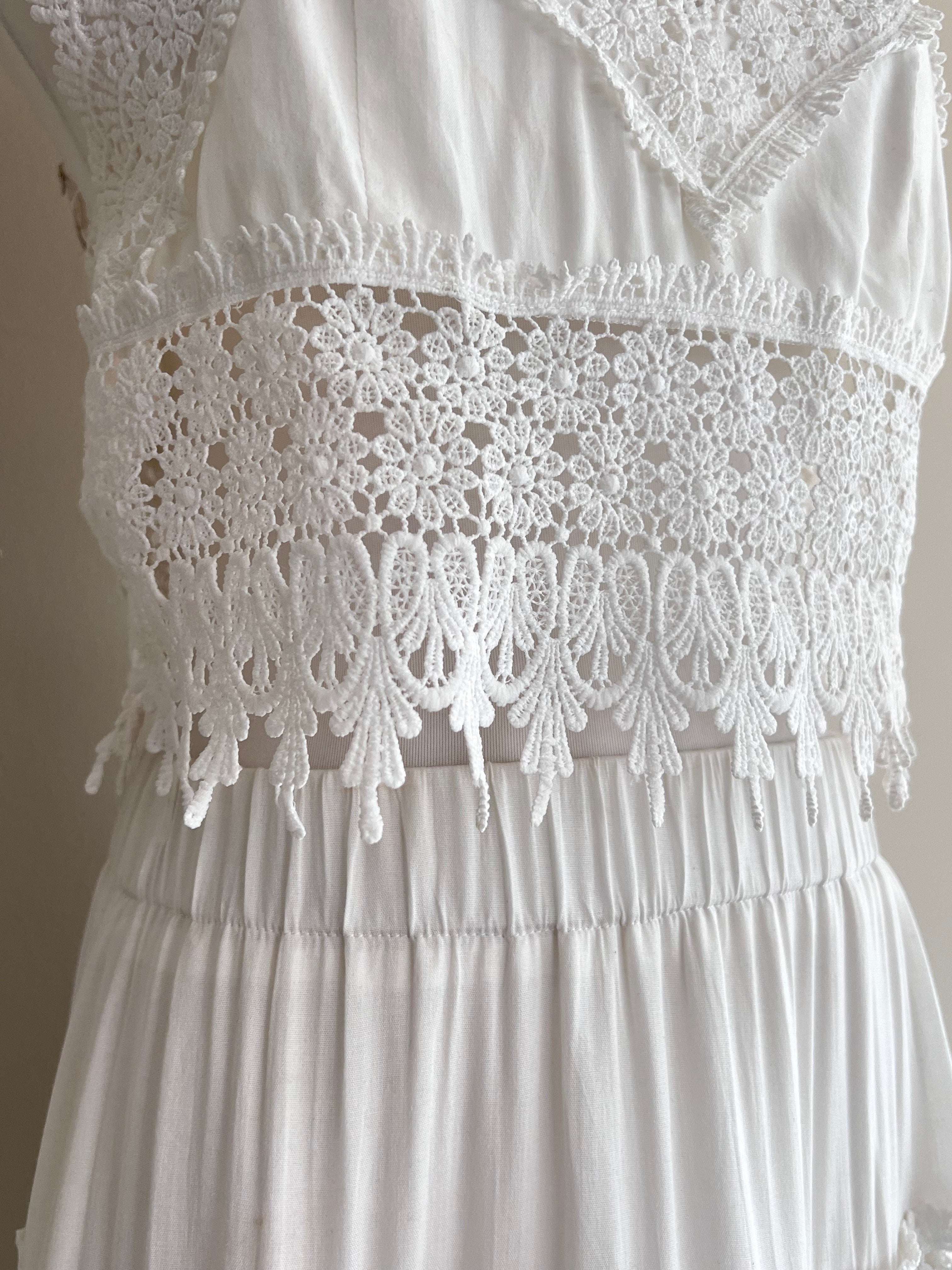 A set of White laced embroidered Top and Maxi skirt - VICBEE