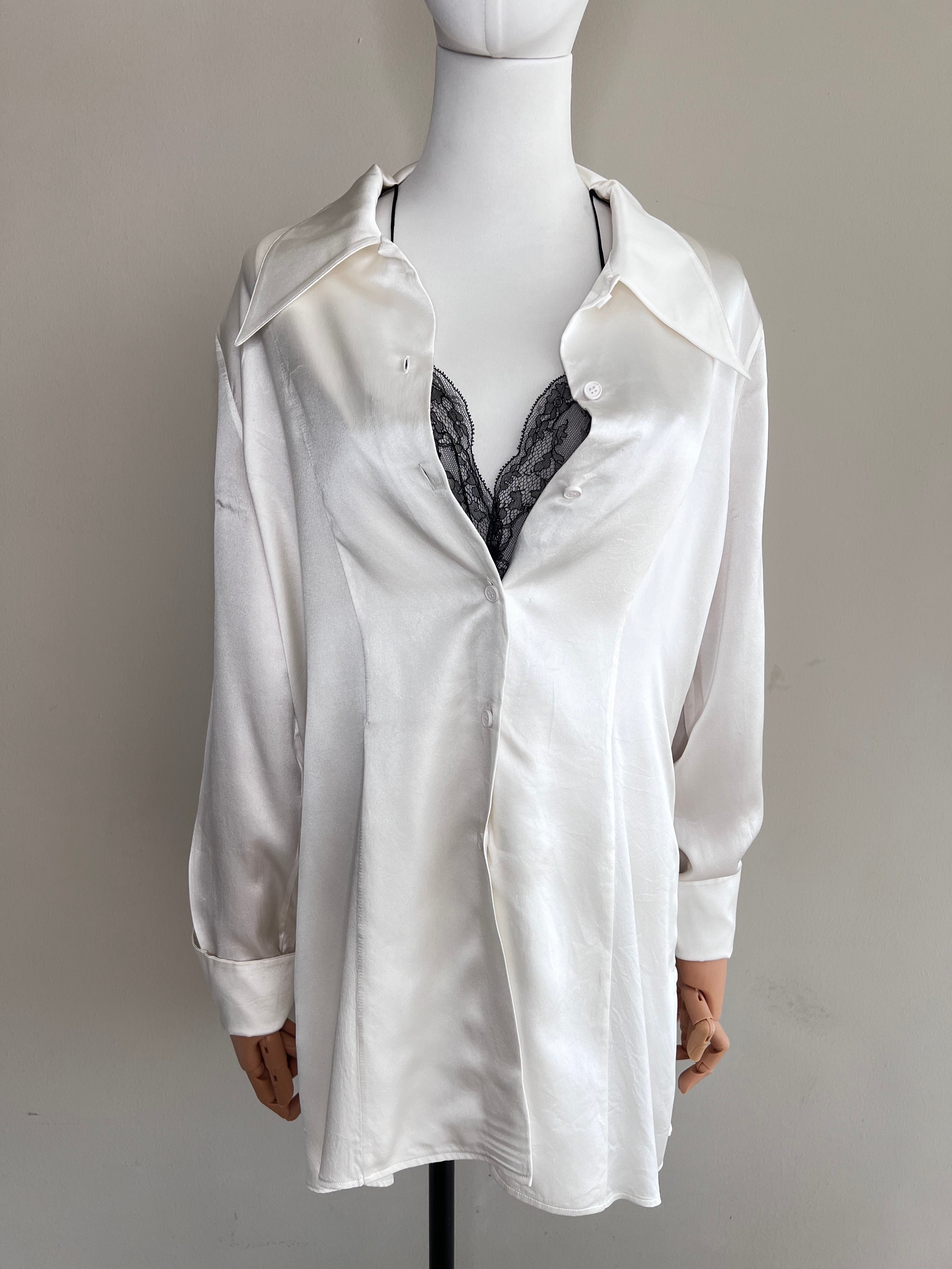 White satin silk collar with black laced inner Top - 0123