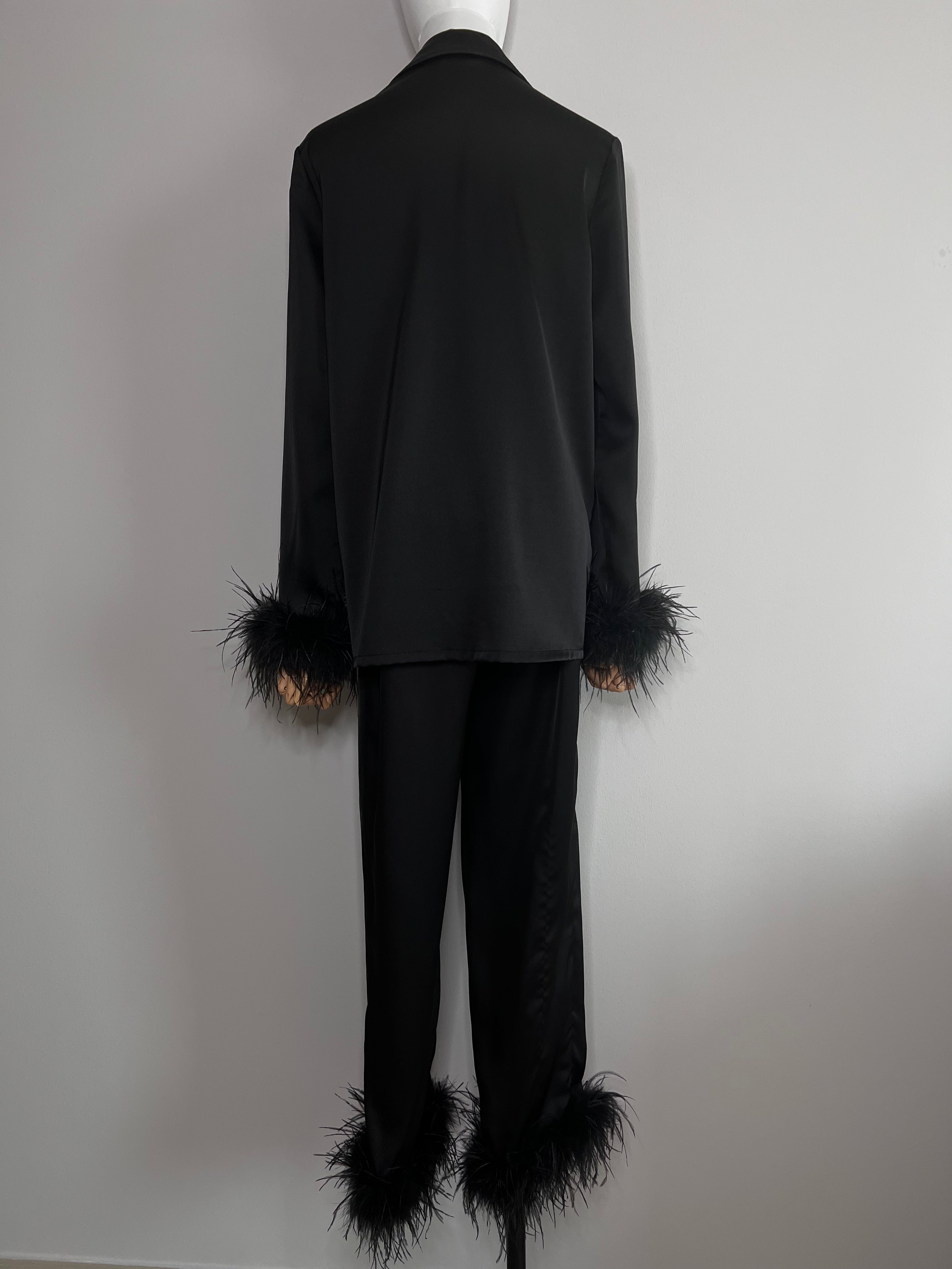 A set of darcie black feather trimed satin pajama - NADINE MERABI