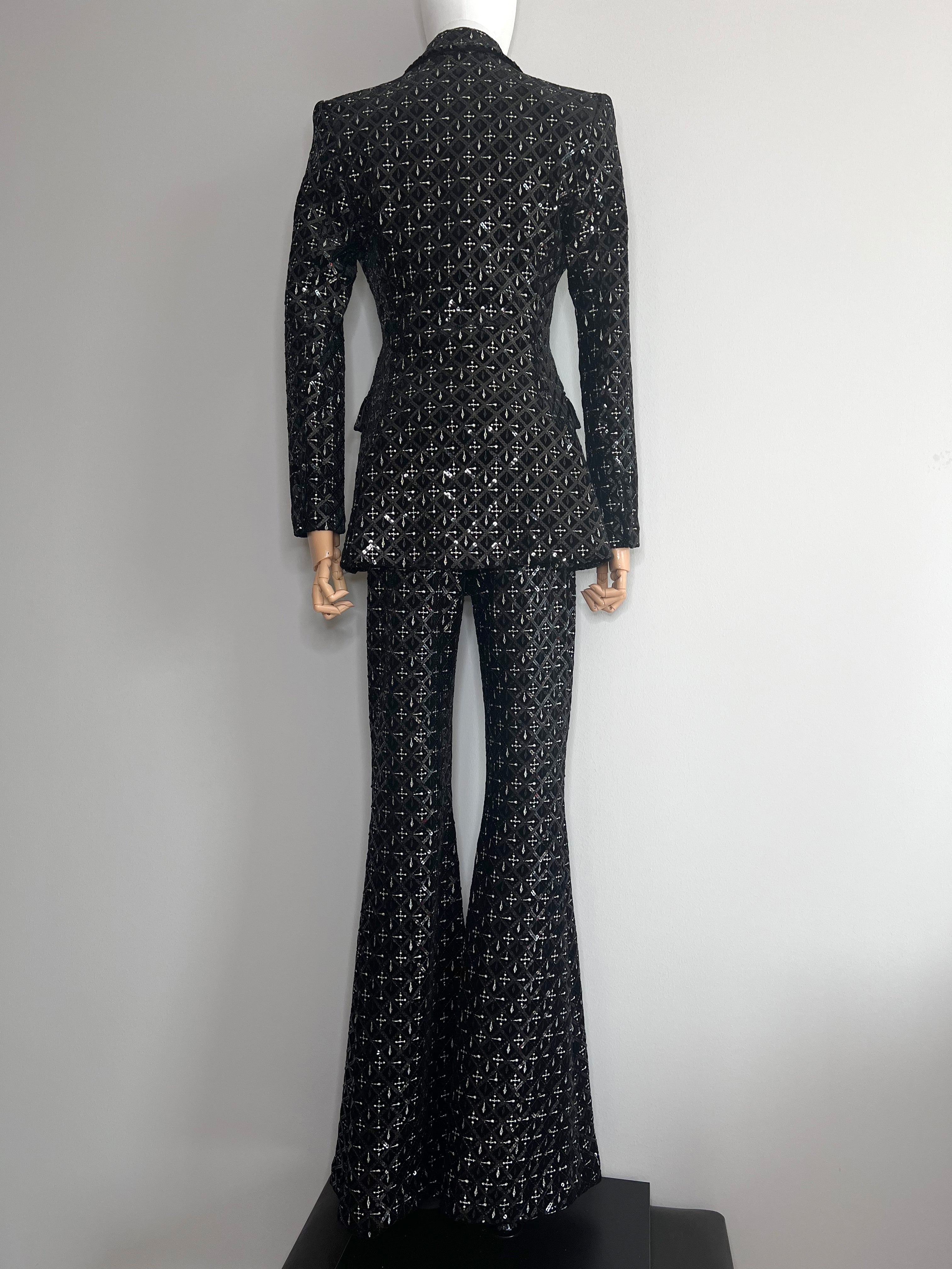 Brand new! set of meghan black blazer & trouser velvet fabric with silver embroidered detail in black wet look sequin - NADINE MERABI