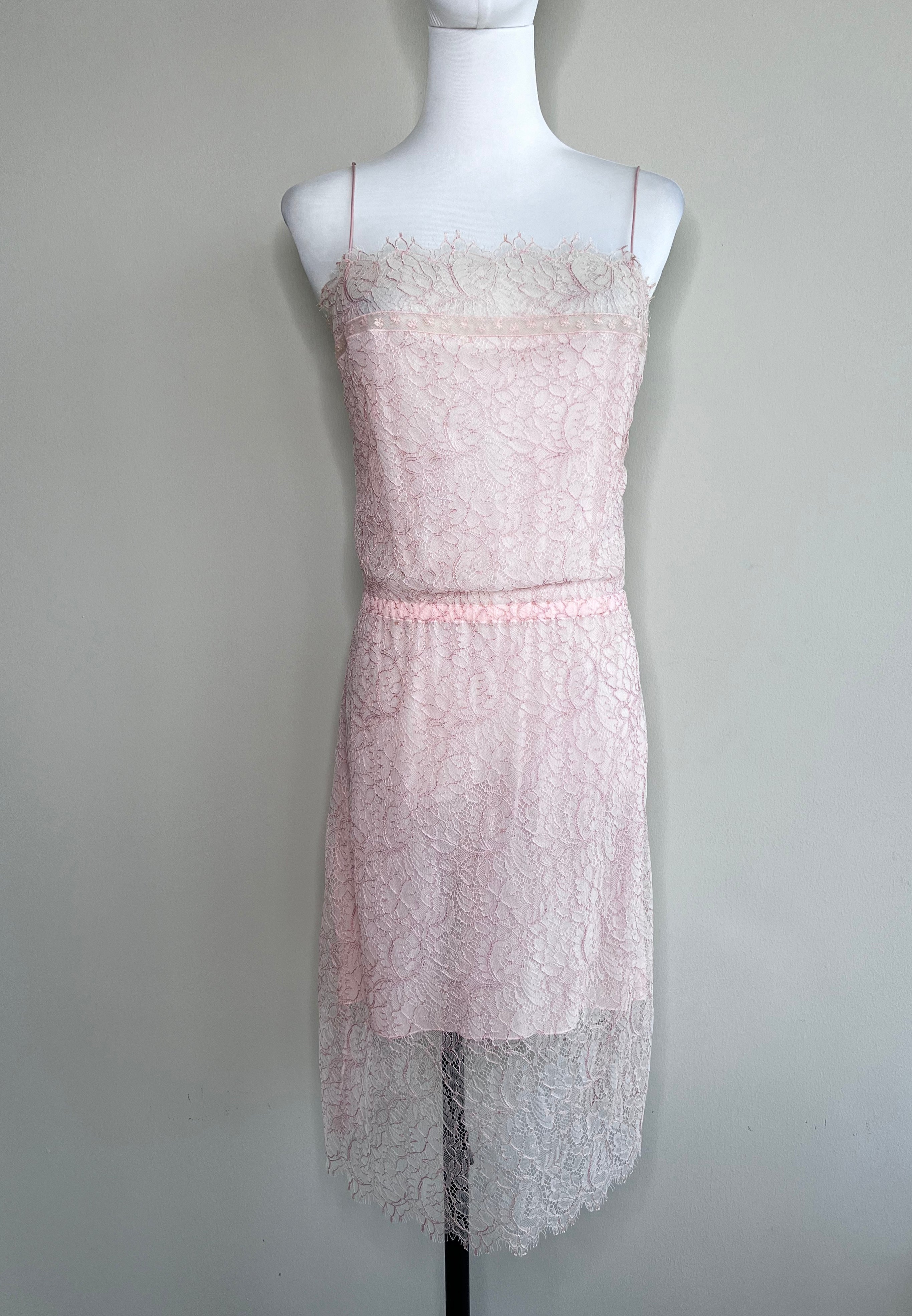 Light pink runaway lace camisole dress - CHANEL