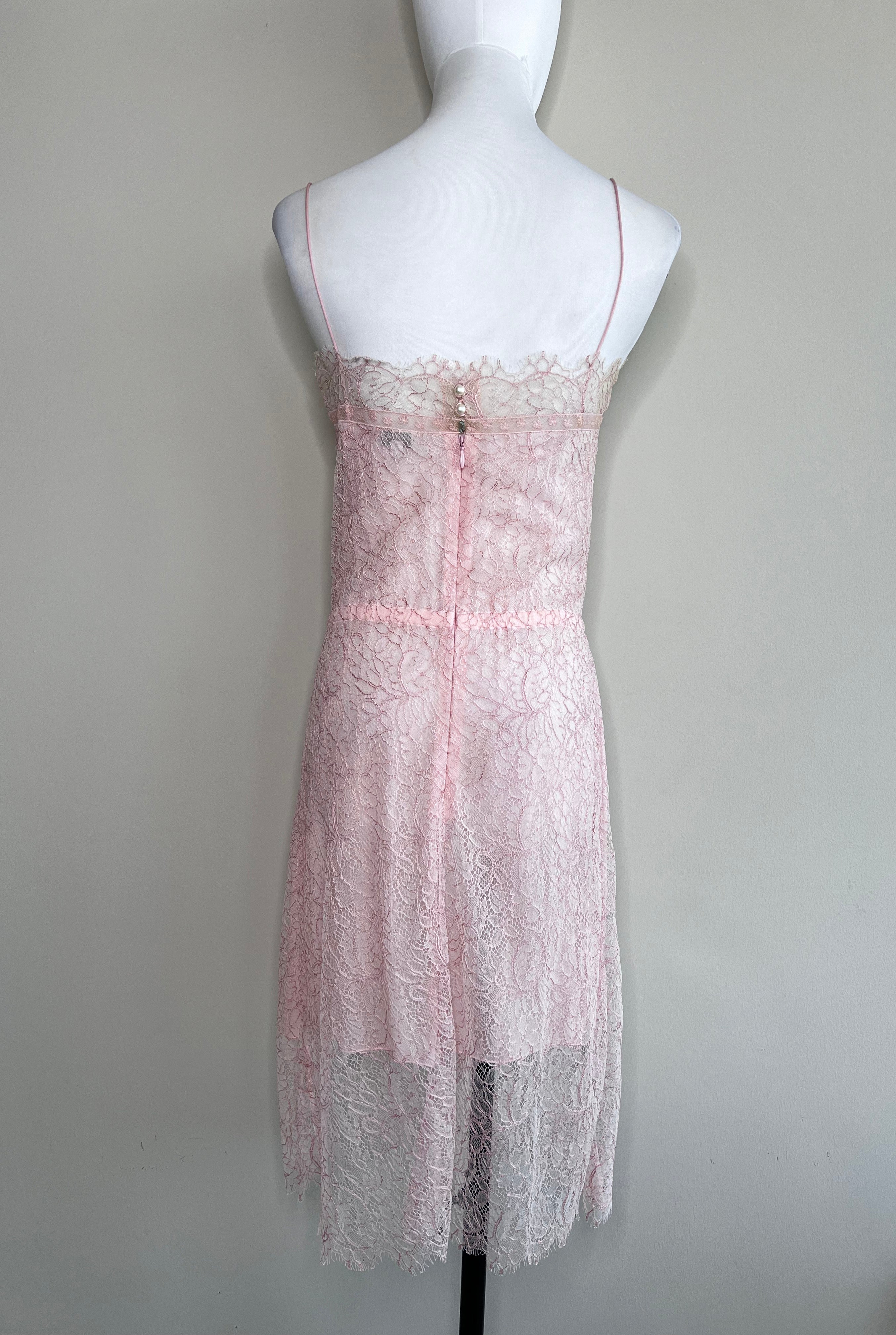 Light pink runaway lace camisole dress - CHANEL