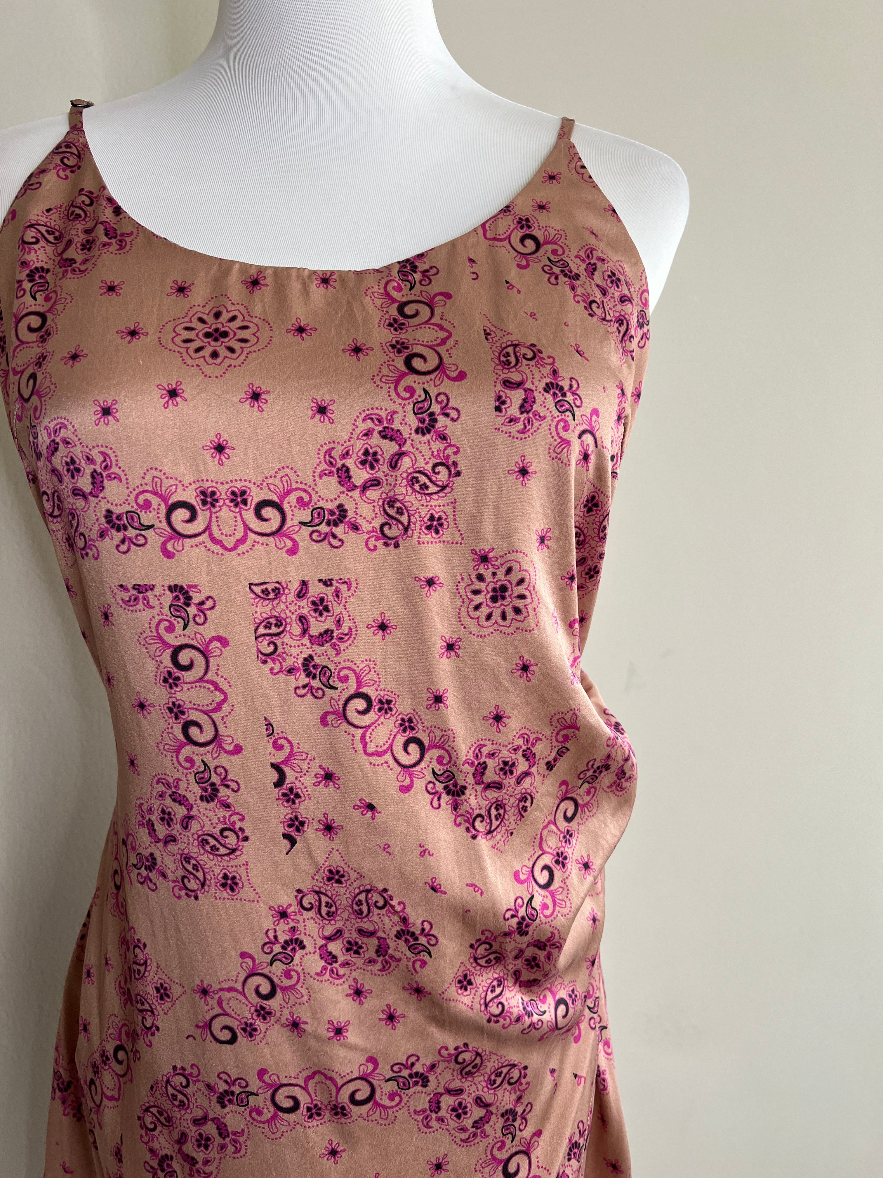 Pink Paisley Sleeveless mini dress - THE WESTSIDE