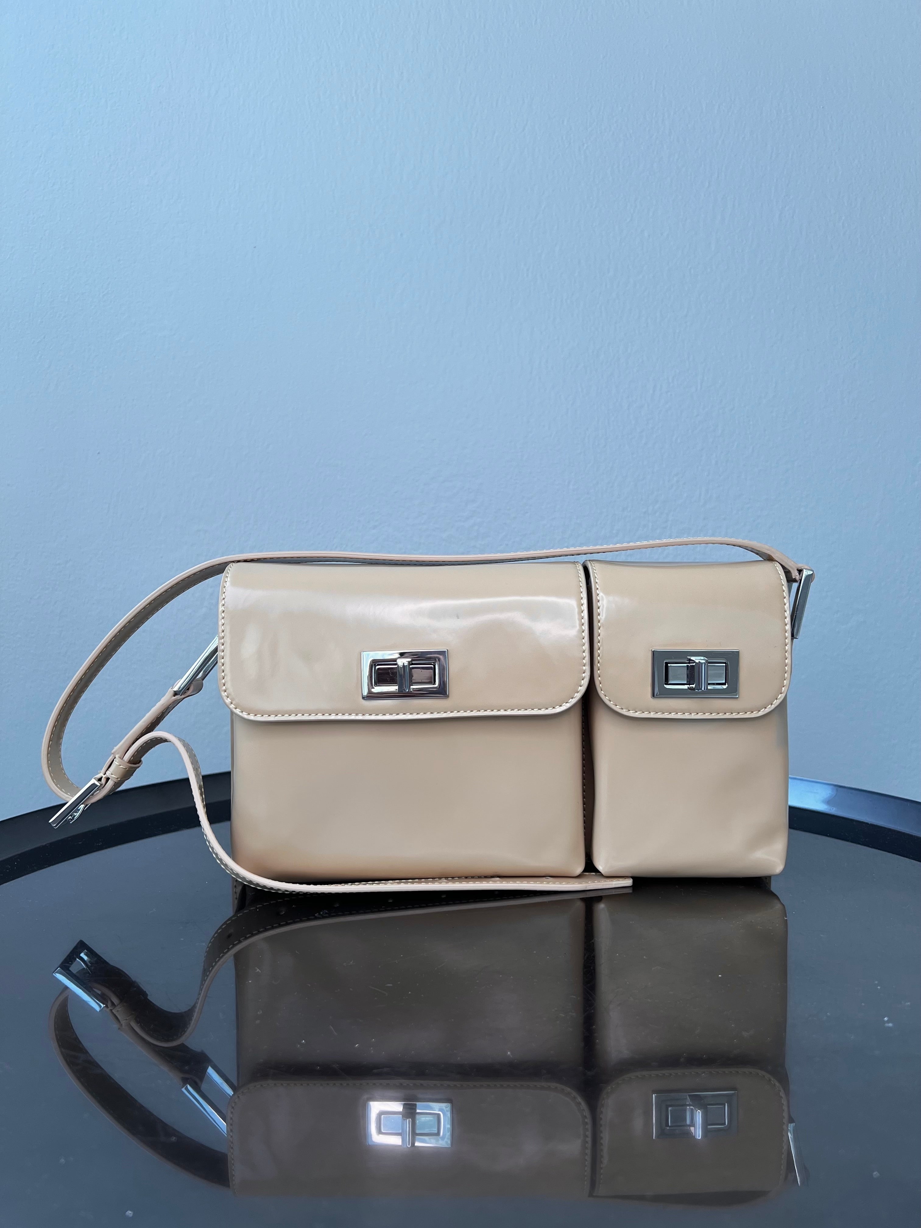 Billy cream semi patent leather bag BY FAR