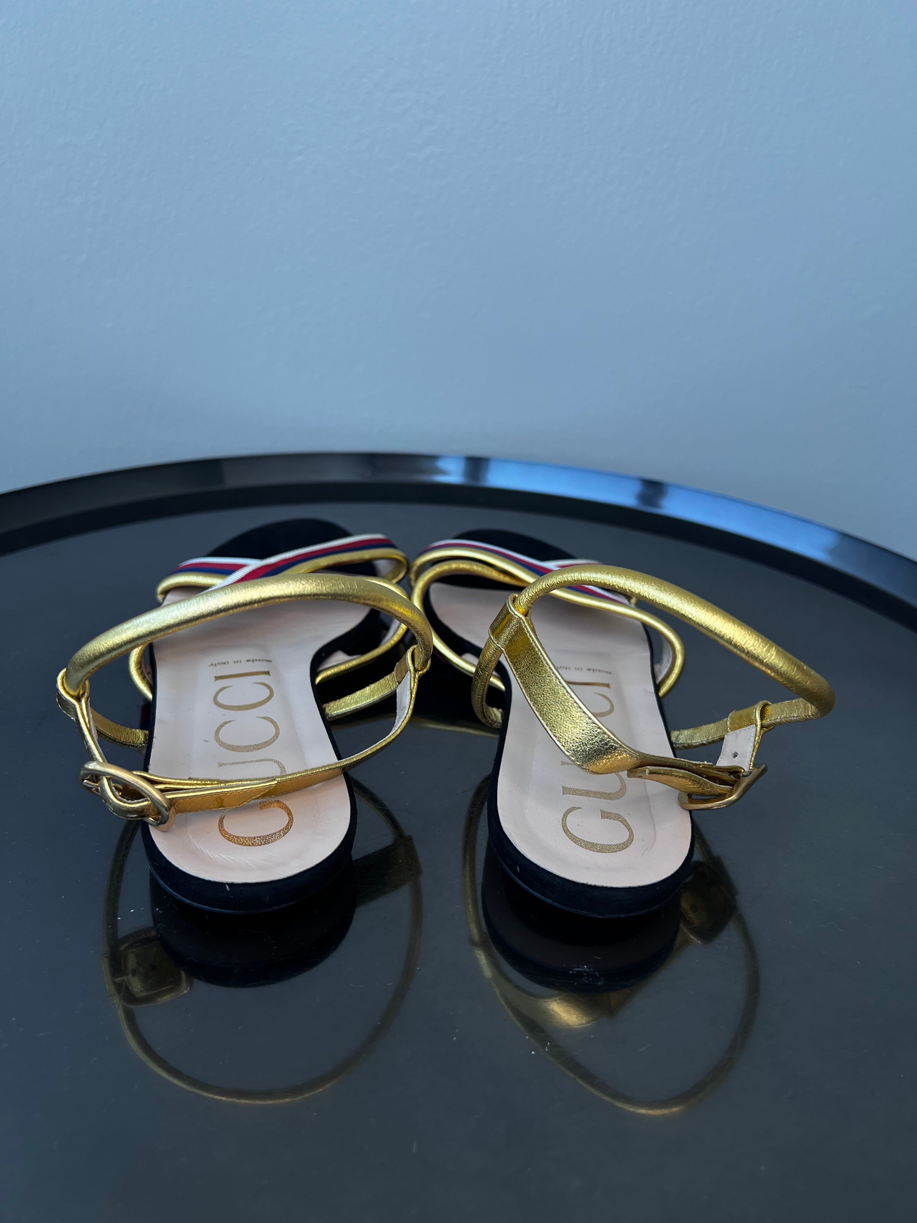 Gold strap with black velvet end flats  - GUCCI