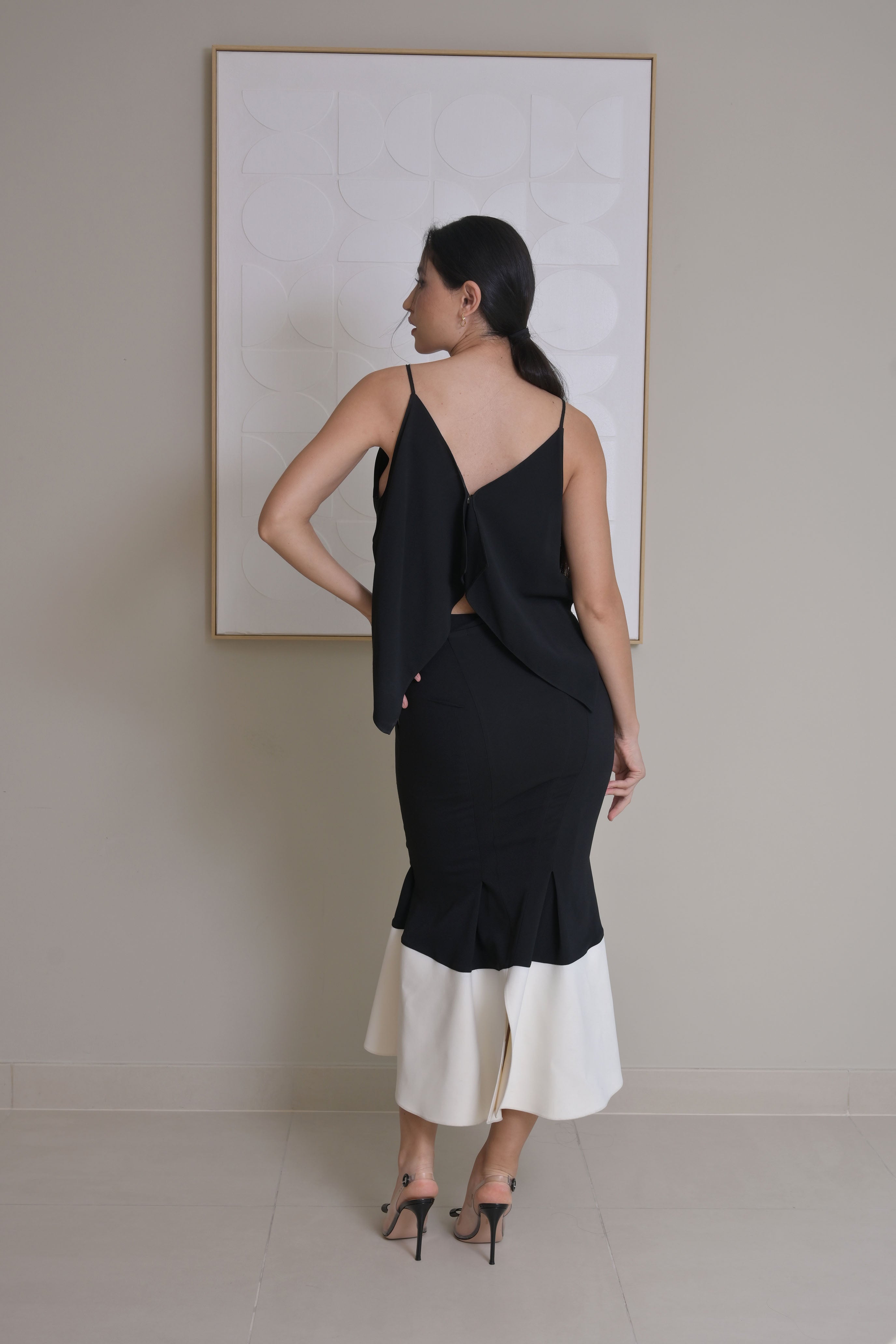 Black & White v cut elegant silk midi dress - ROLAND MOURET